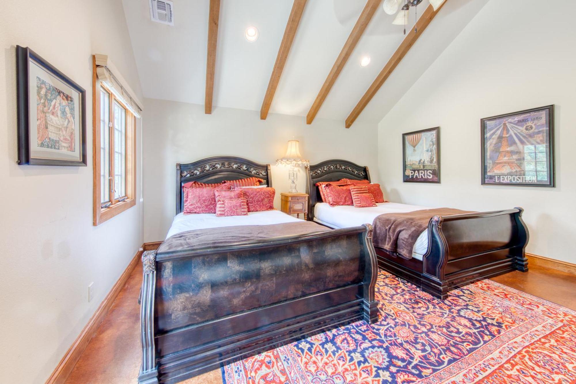 Messina Hof Hill Country Villa Blumenthal Стая снимка