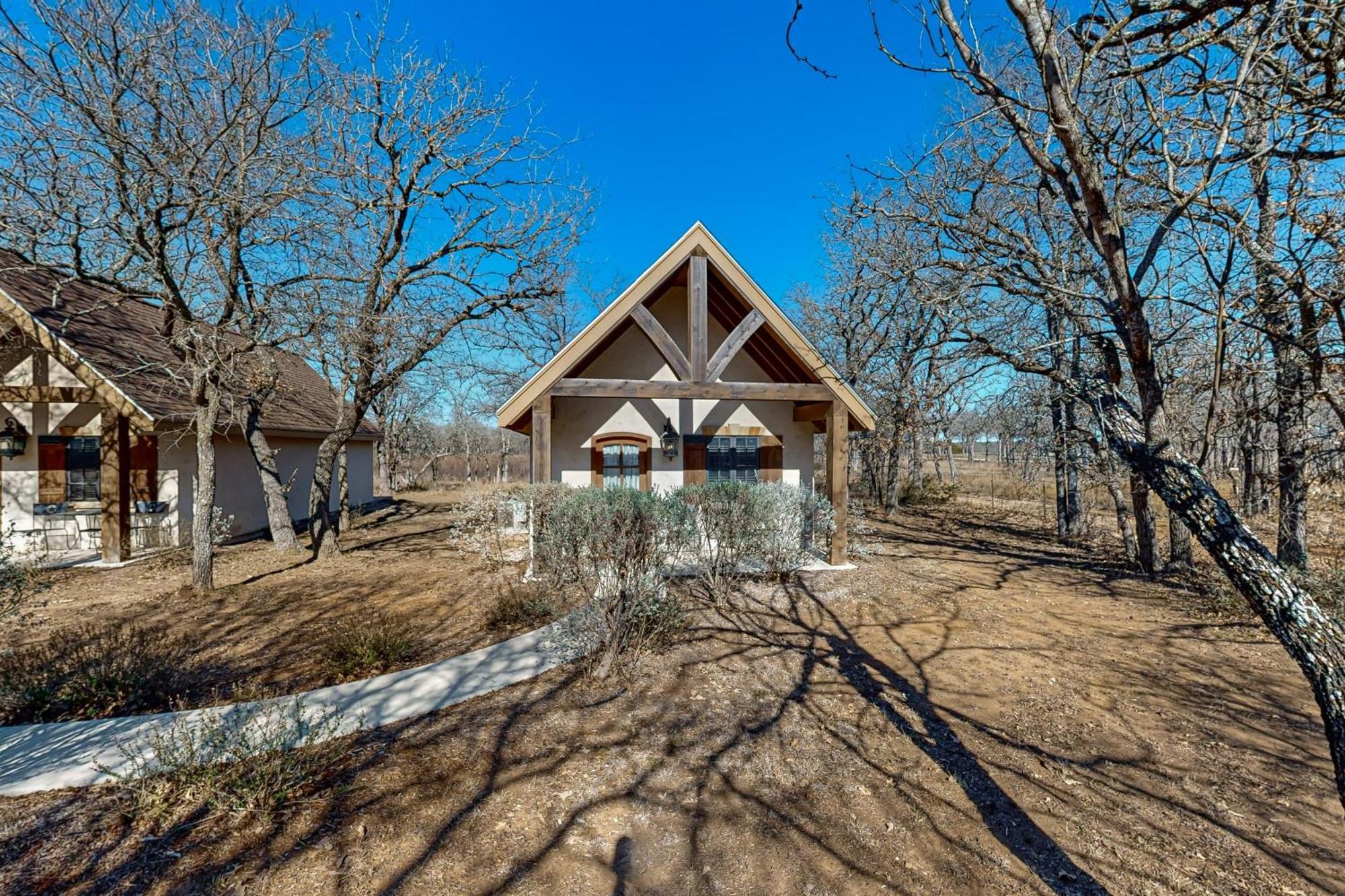 Messina Hof Hill Country Villa Blumenthal Стая снимка