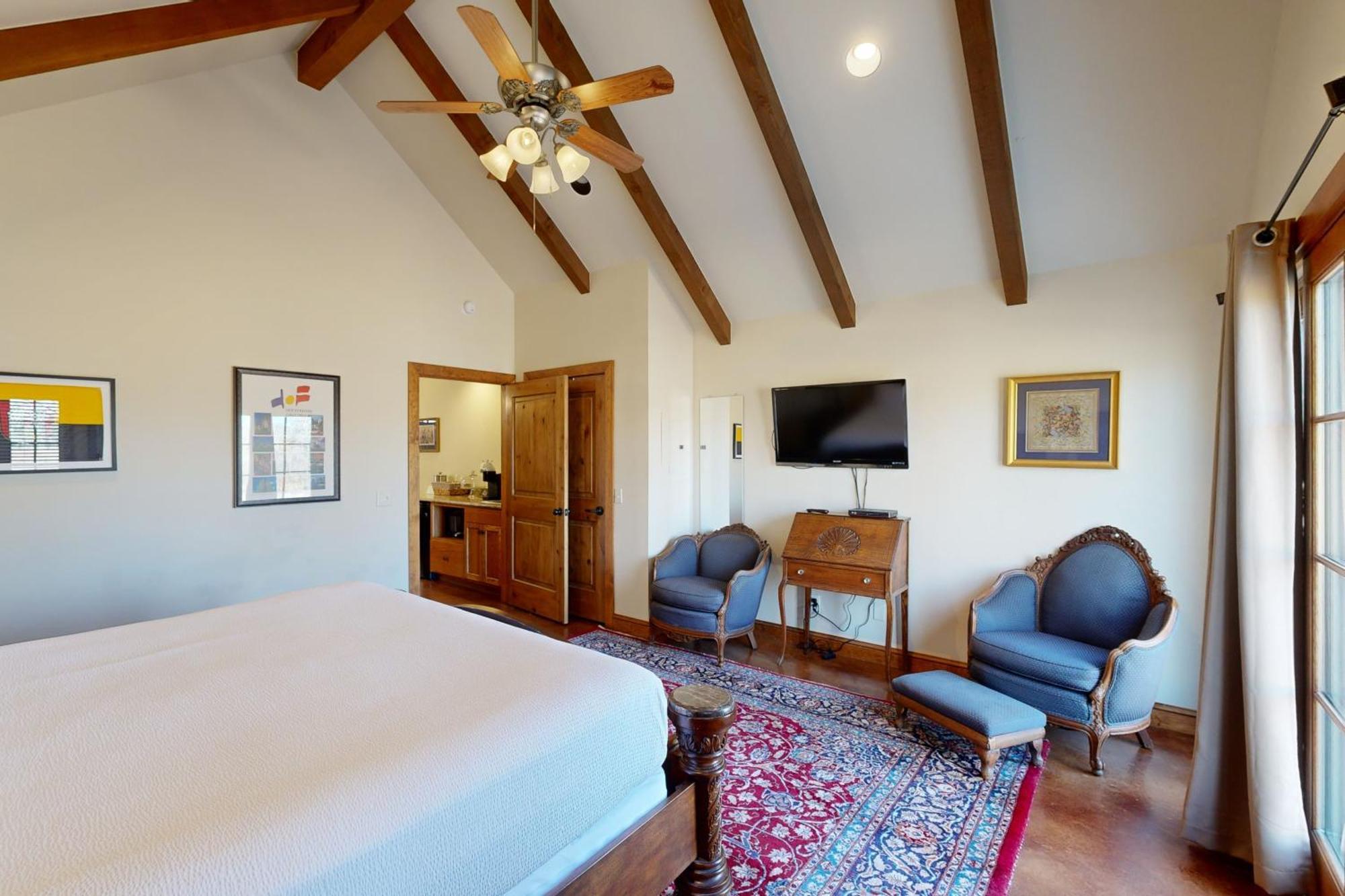 Messina Hof Hill Country Villa Blumenthal Стая снимка