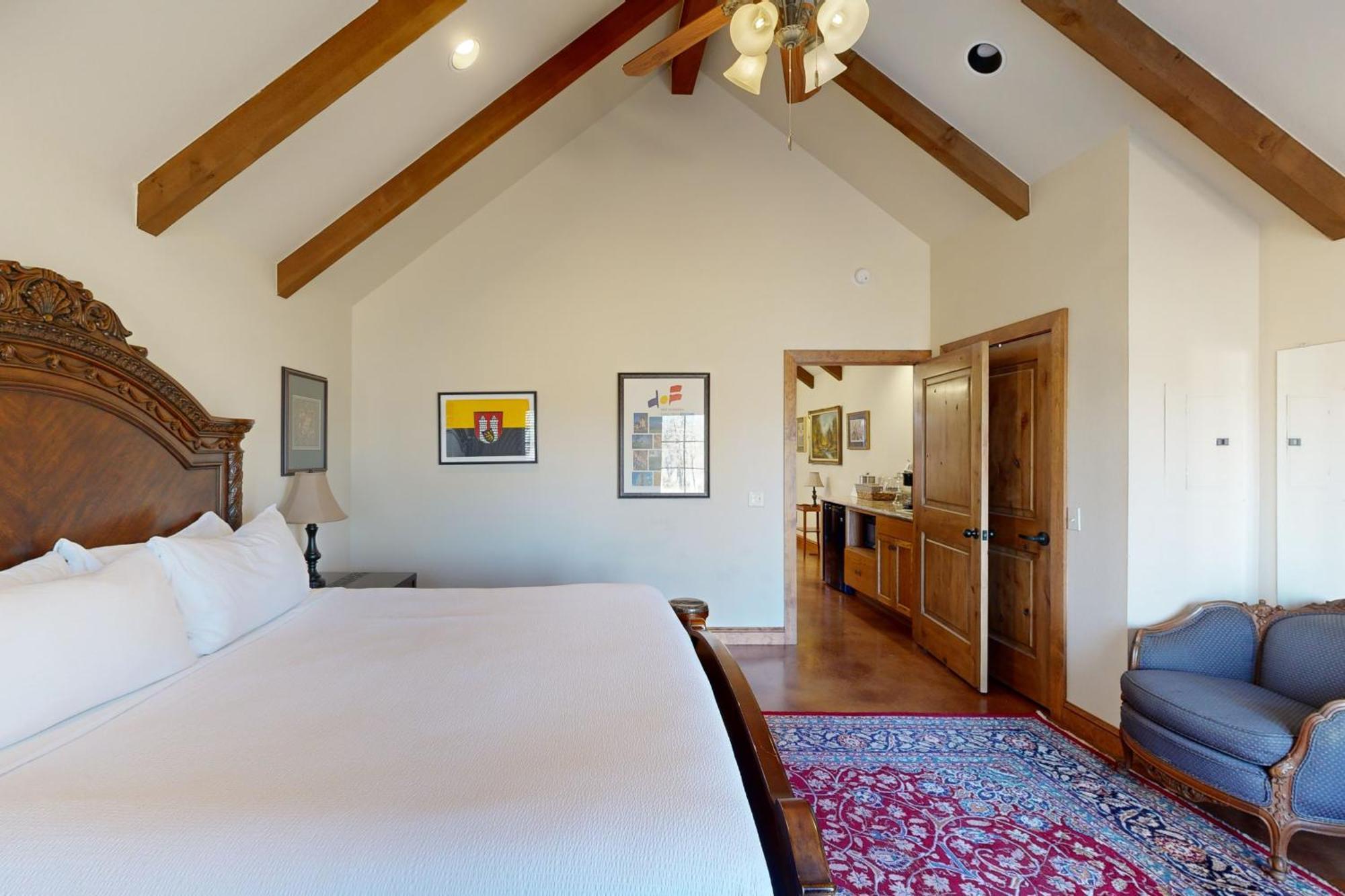 Messina Hof Hill Country Villa Blumenthal Стая снимка
